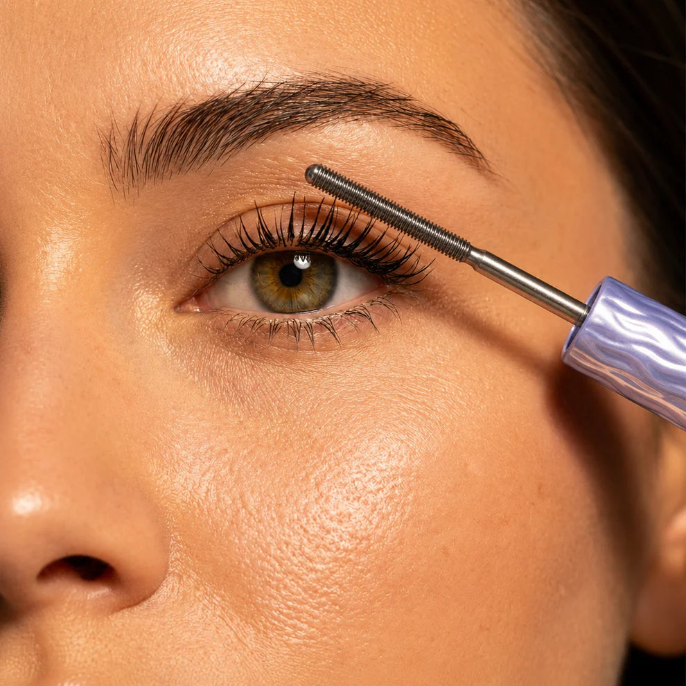Lucora™ | Mascara de Pestañas Metalico